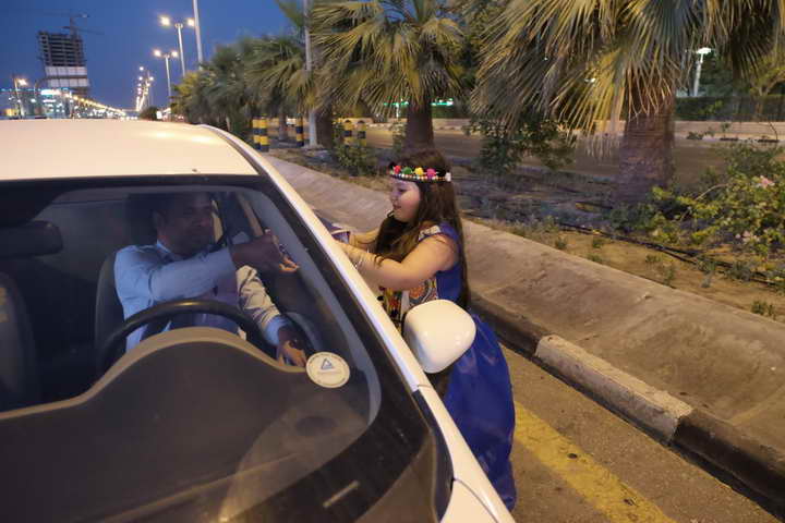 "إفطارك علينا" يشارك سائقي الدمام القرقيعان