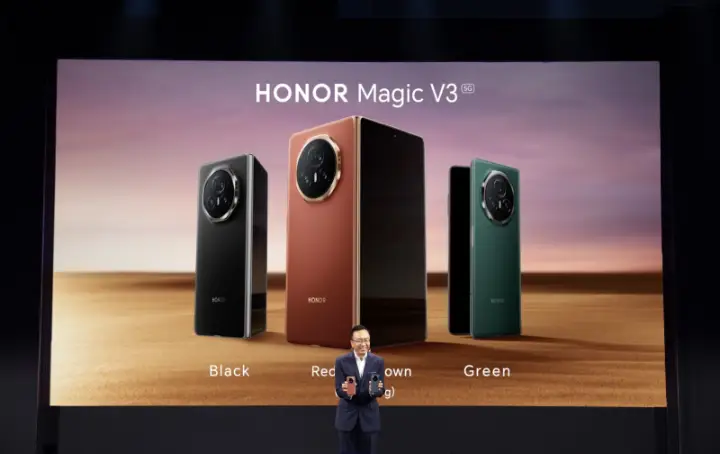 عرض هواتف HONOR Magic V3 بثلاثة ألوان