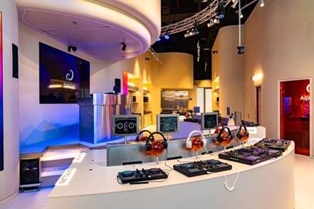 Opening of the world's first AlphaTheta DJ equipment store in Dubai